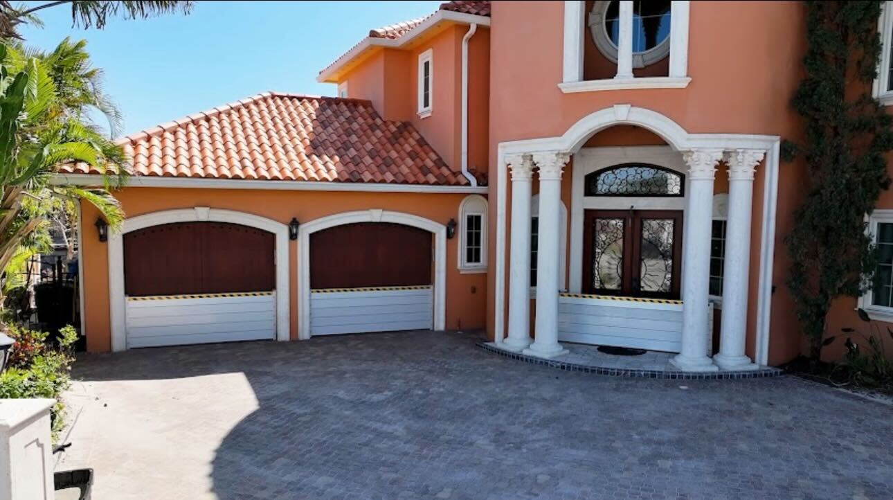 Custom barrier system installed at a property in St. Petersburg, FL by Flood Safe Solution